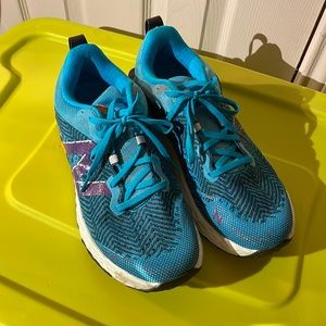 New Balance Women’s Fresh Foam Hierro v6 Running Shoe. Size 10.5